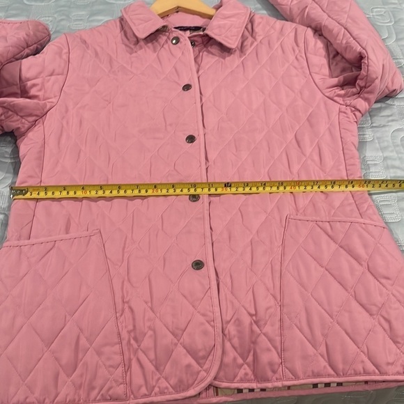 ⭐️Burberry Pink Quilted Jacket—GREAT! Burberry Plaid Inside—Preppy! Excl. Cond! - Picture 15 of 15